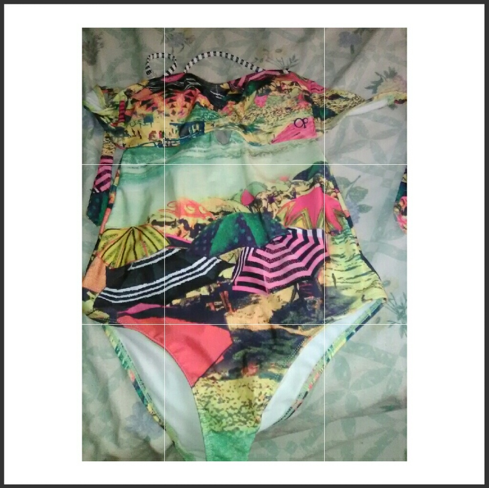 Bathing suit
